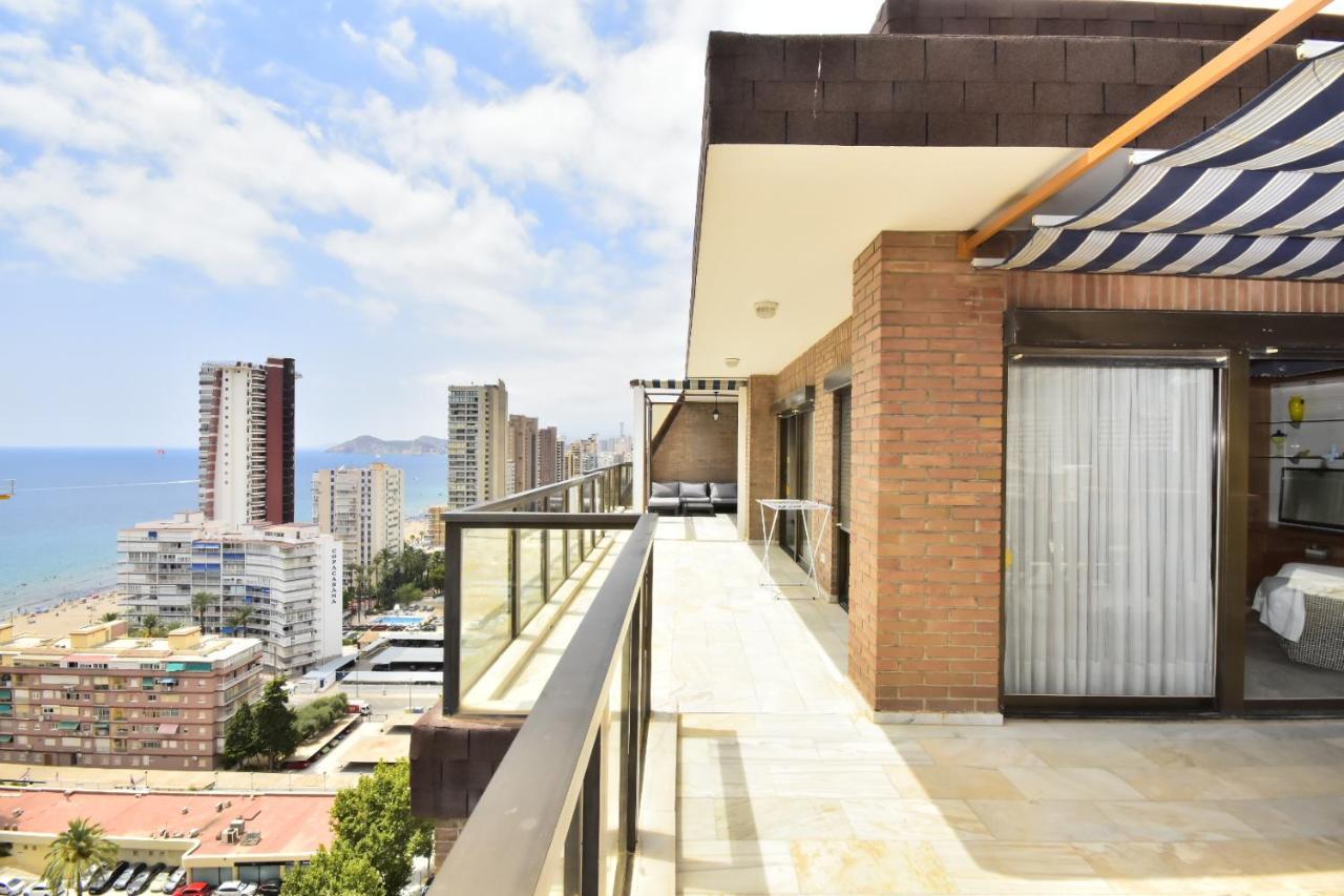 Atico Con Gran Terraza Apartman Benidorm Kültér fotó